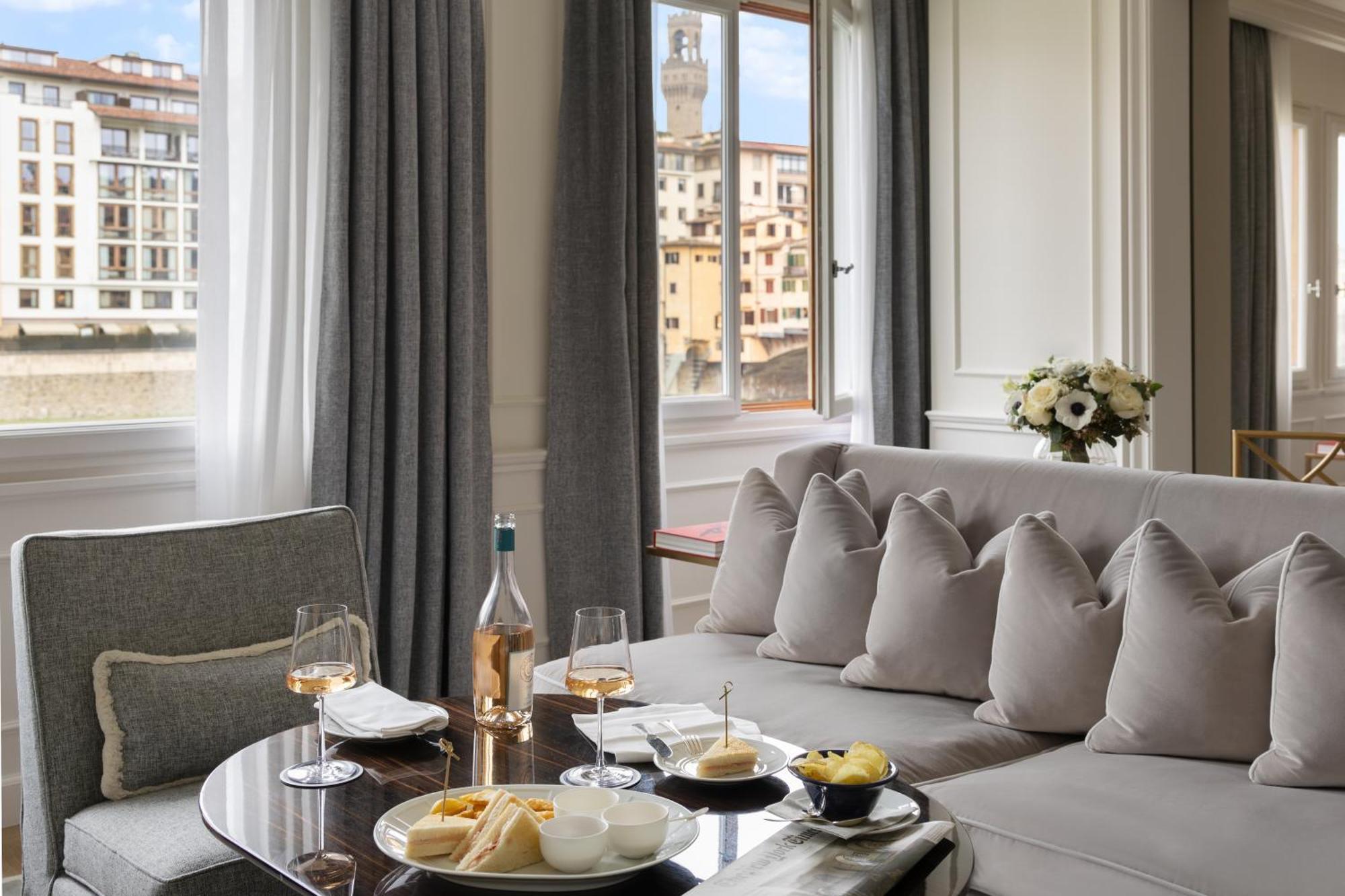 Lungarno Luxury Apartments - By Lungarno Collection Firenze Kültér fotó